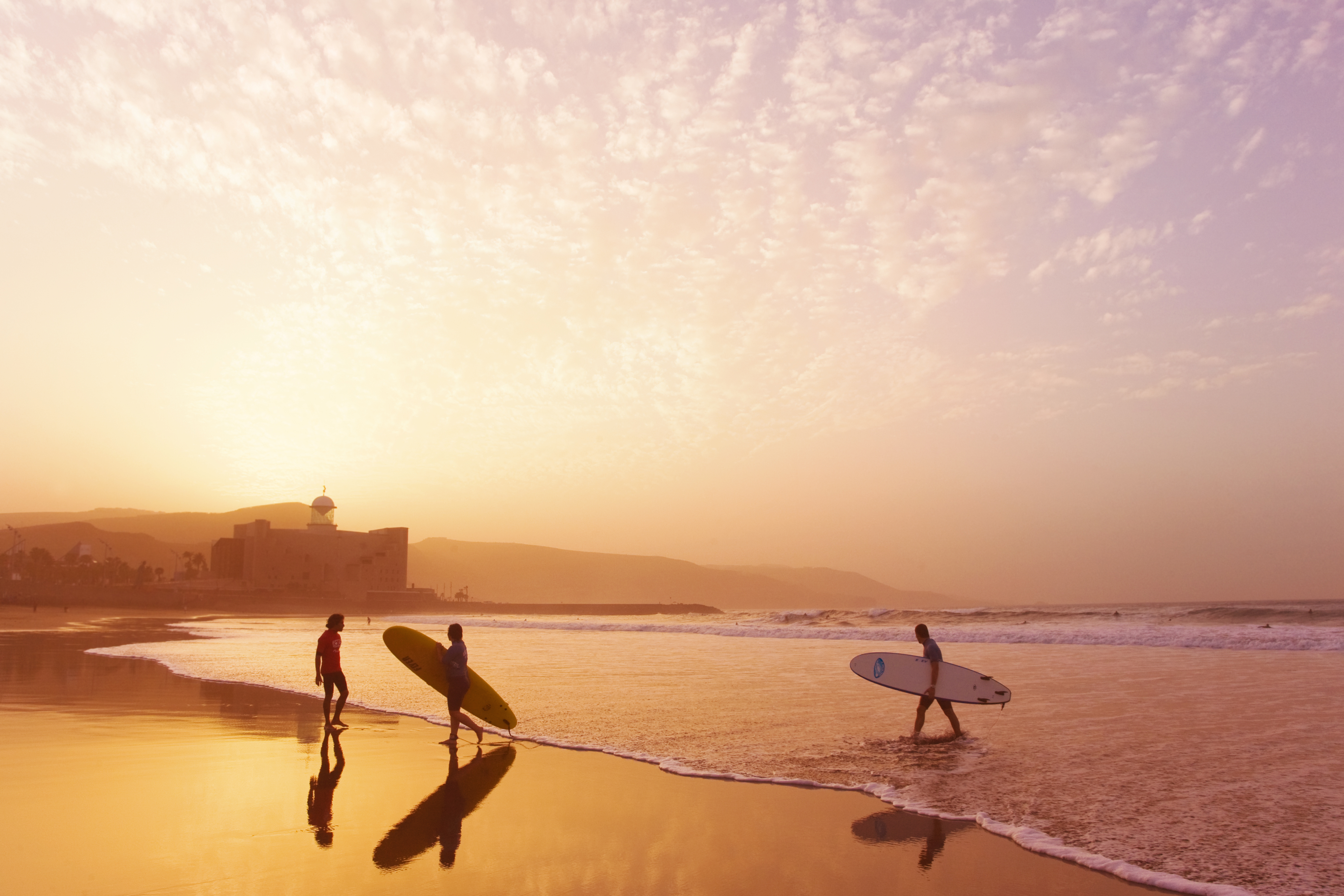 Sunset on Las Canteras beach during the calima or dust storm of January 2011.
